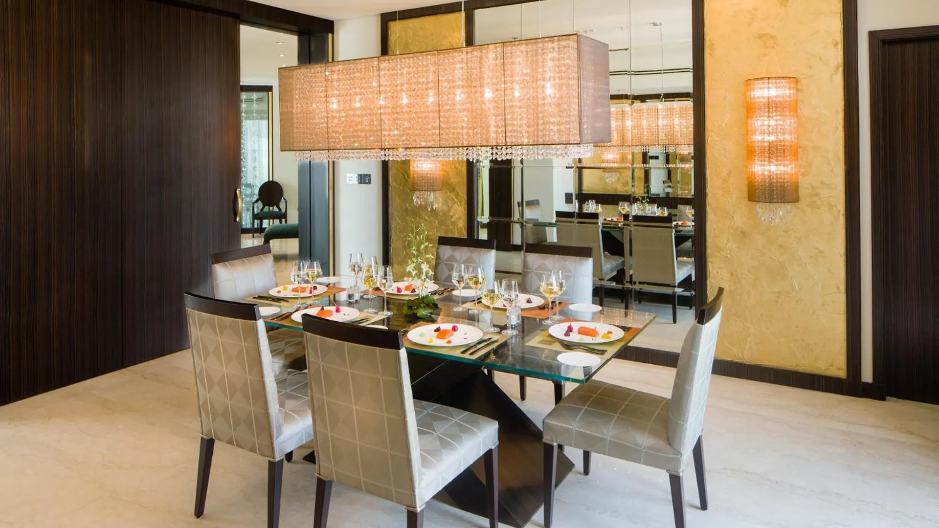 Mandarin Oriental Al Faisaliah, Riyadh 5*,