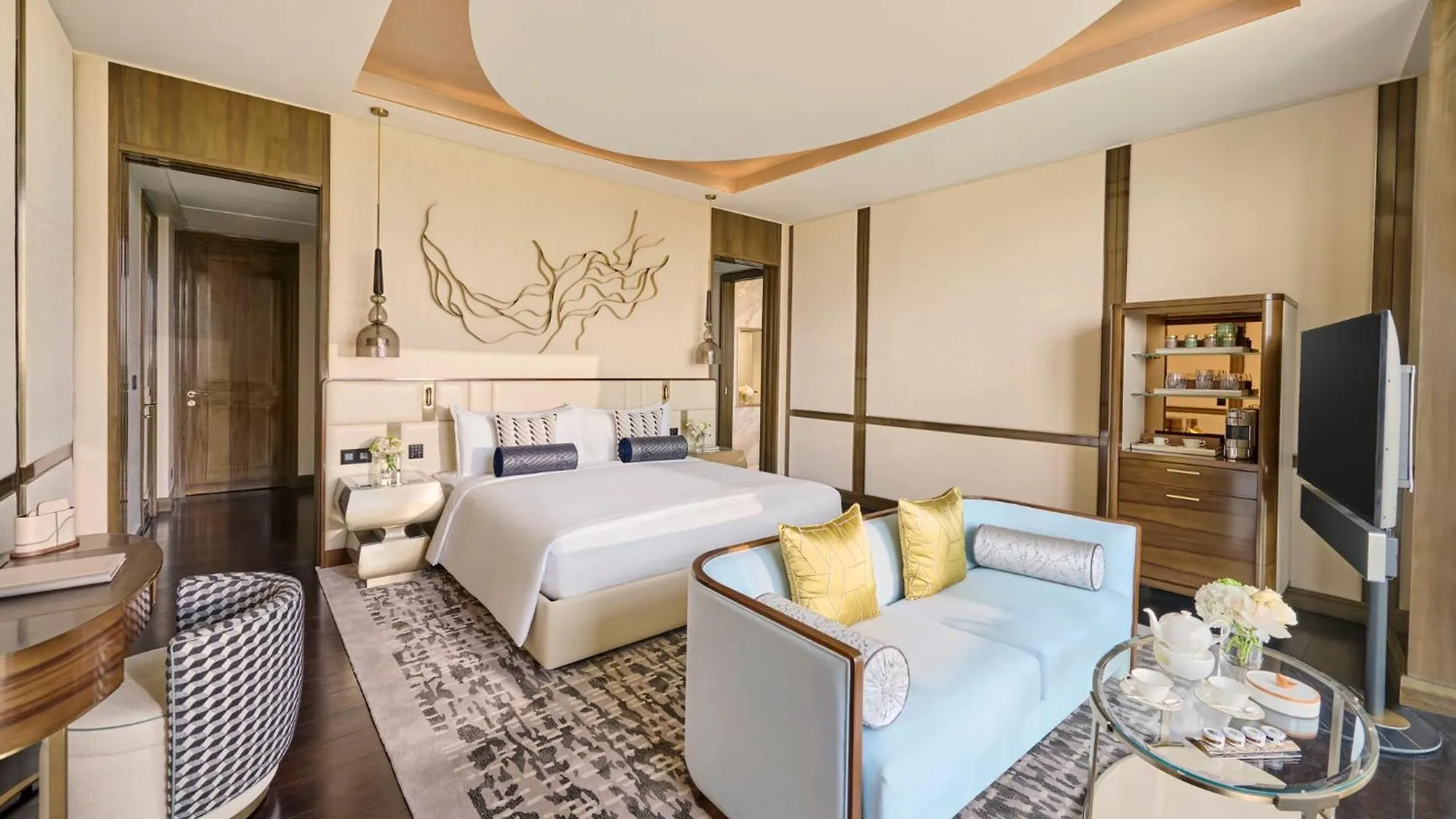 Mandarin Oriental Al Faisaliah, Riyadh 5*,